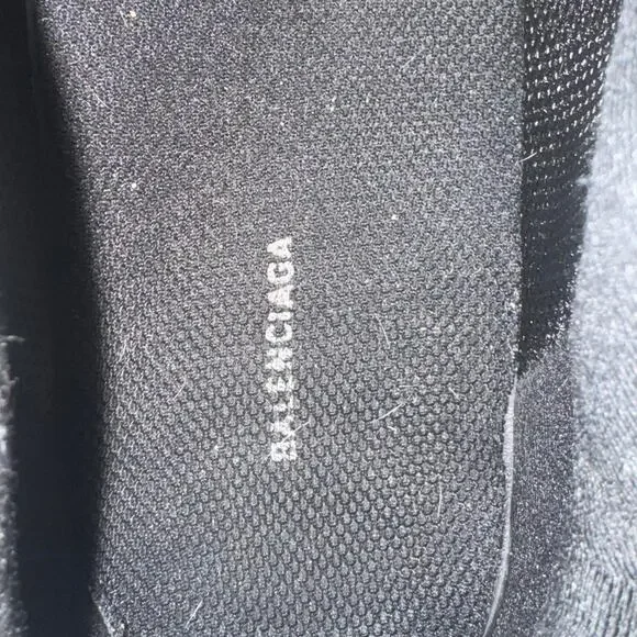 balenciaga tracks triple black no led